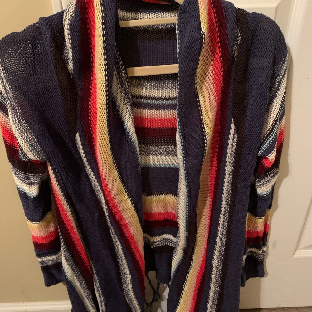 Billabong sweater